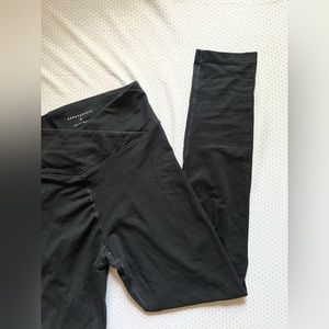 Aeropostale Black Crossover Leggings (Womens M)